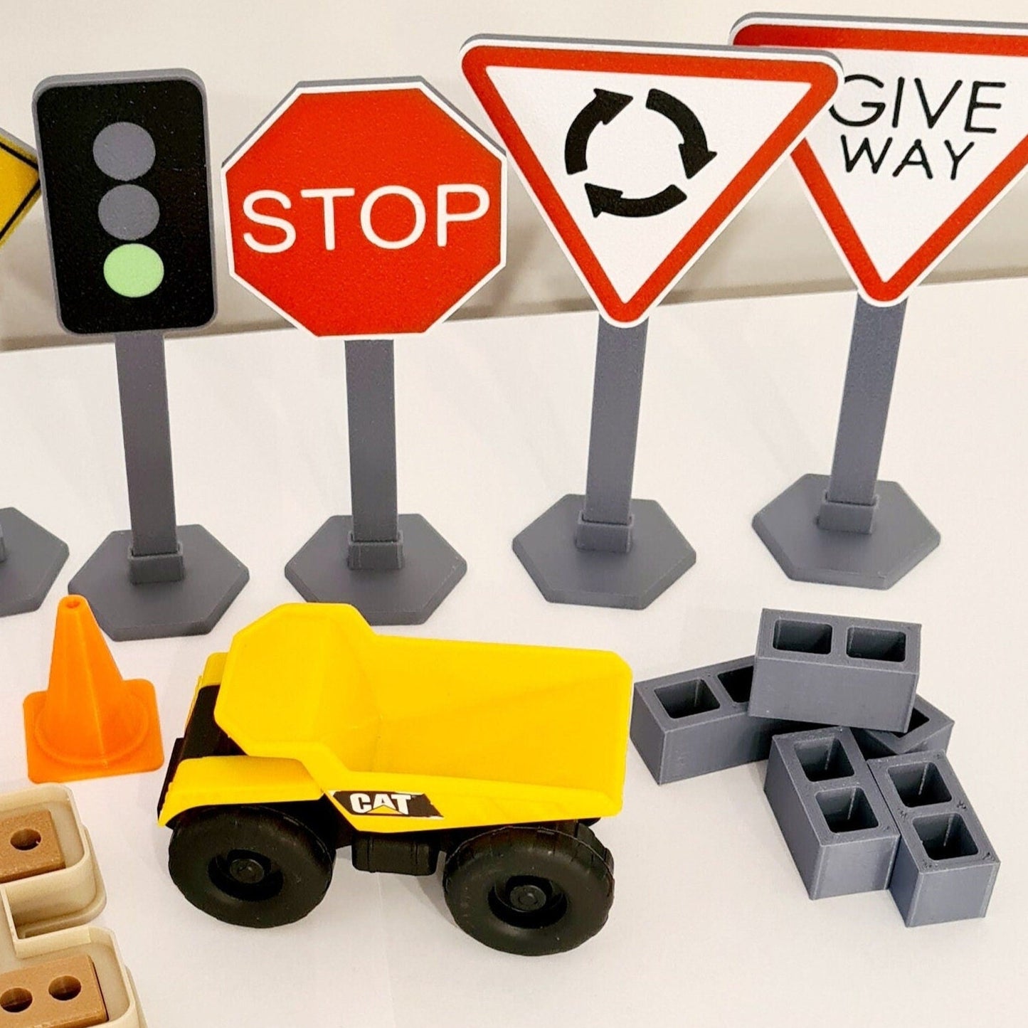 Mini Cement blocks 20pcs