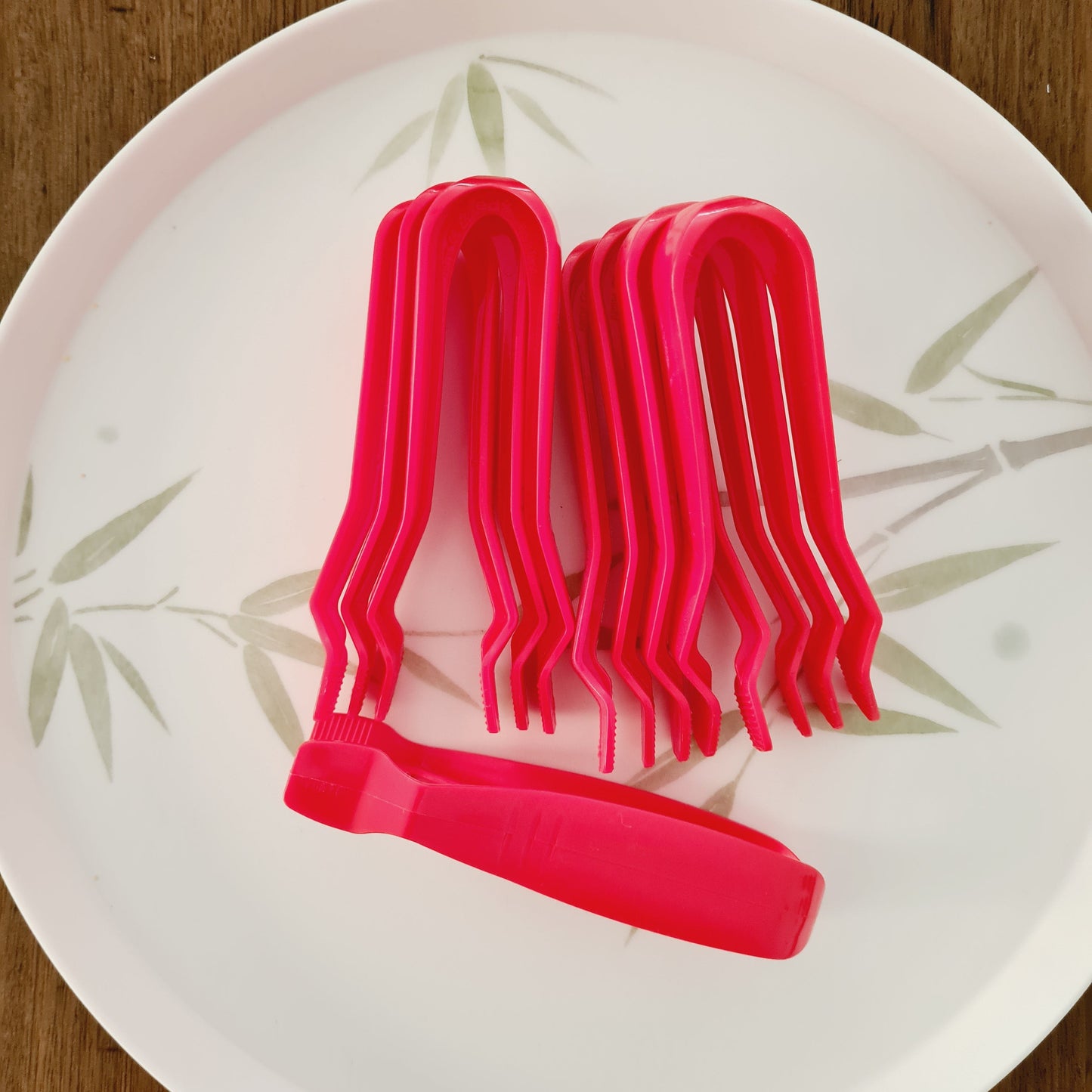 Plastic Tongs