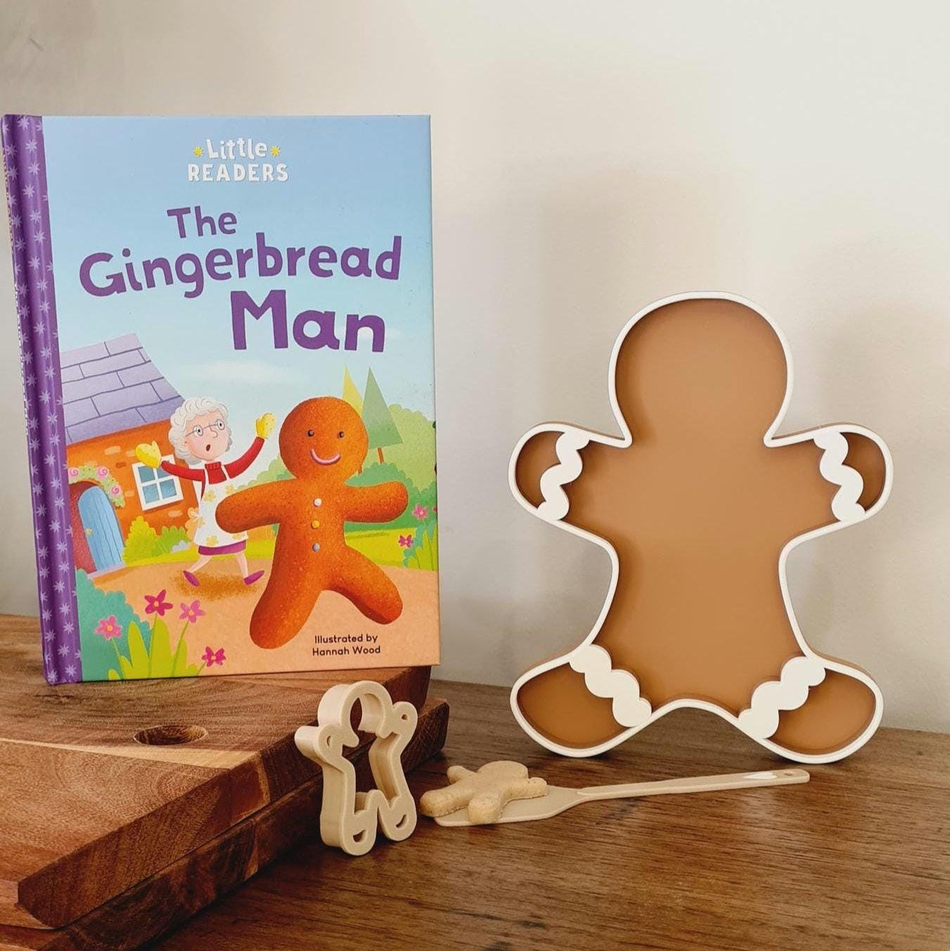 Gingerbread Man Play Tray