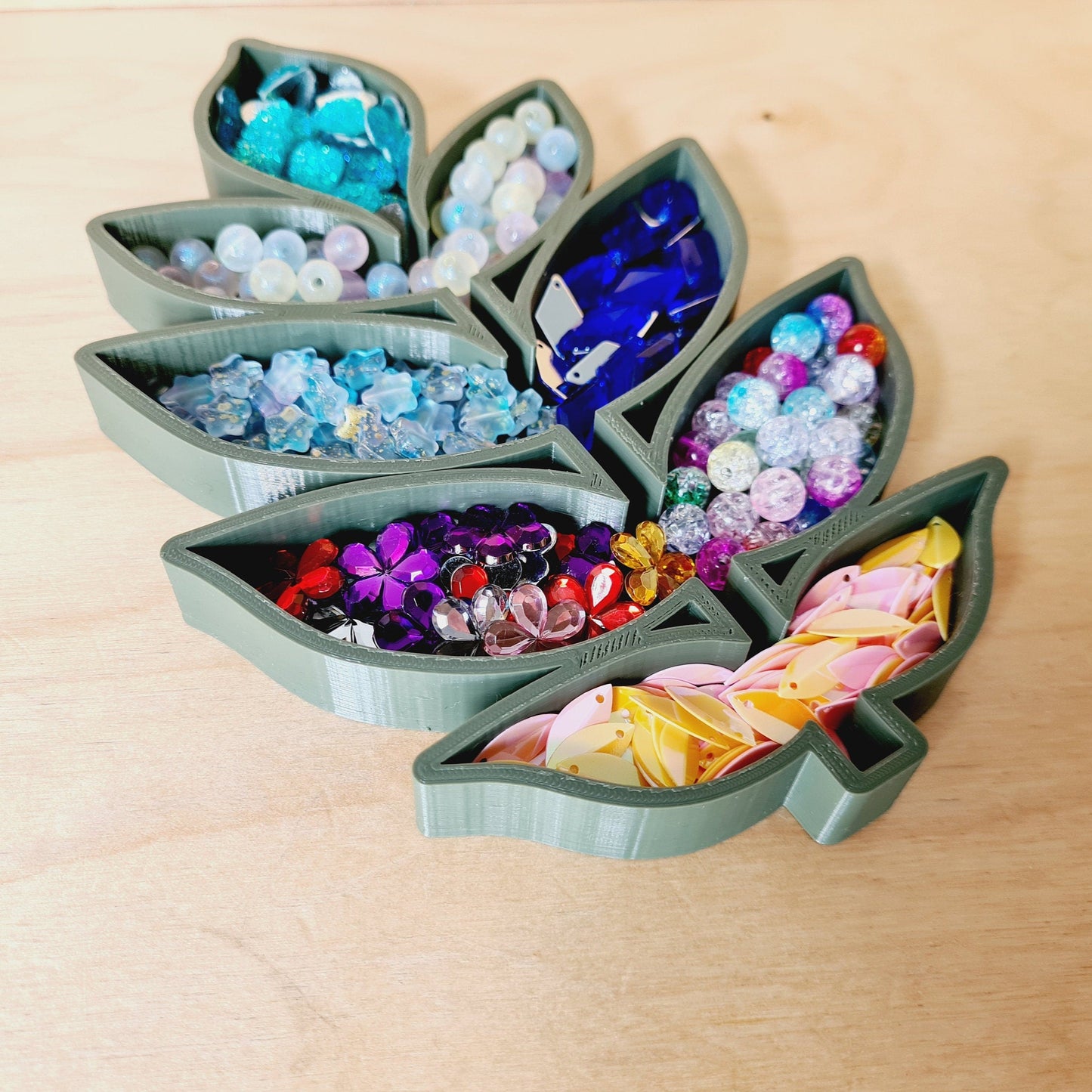 Leaf Play Tray