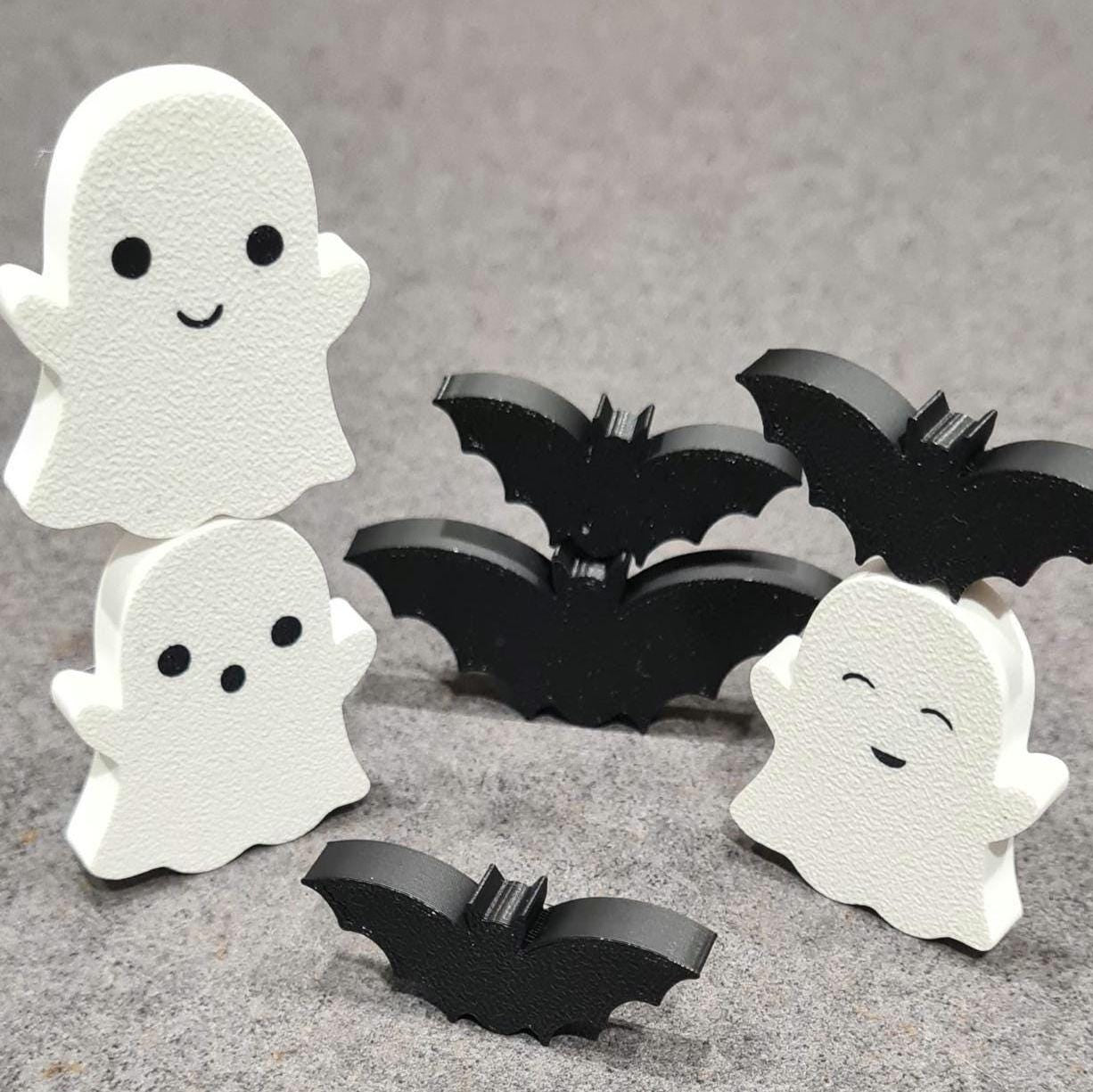 Spooky Mansion Play Tray with Ghosts & Bats