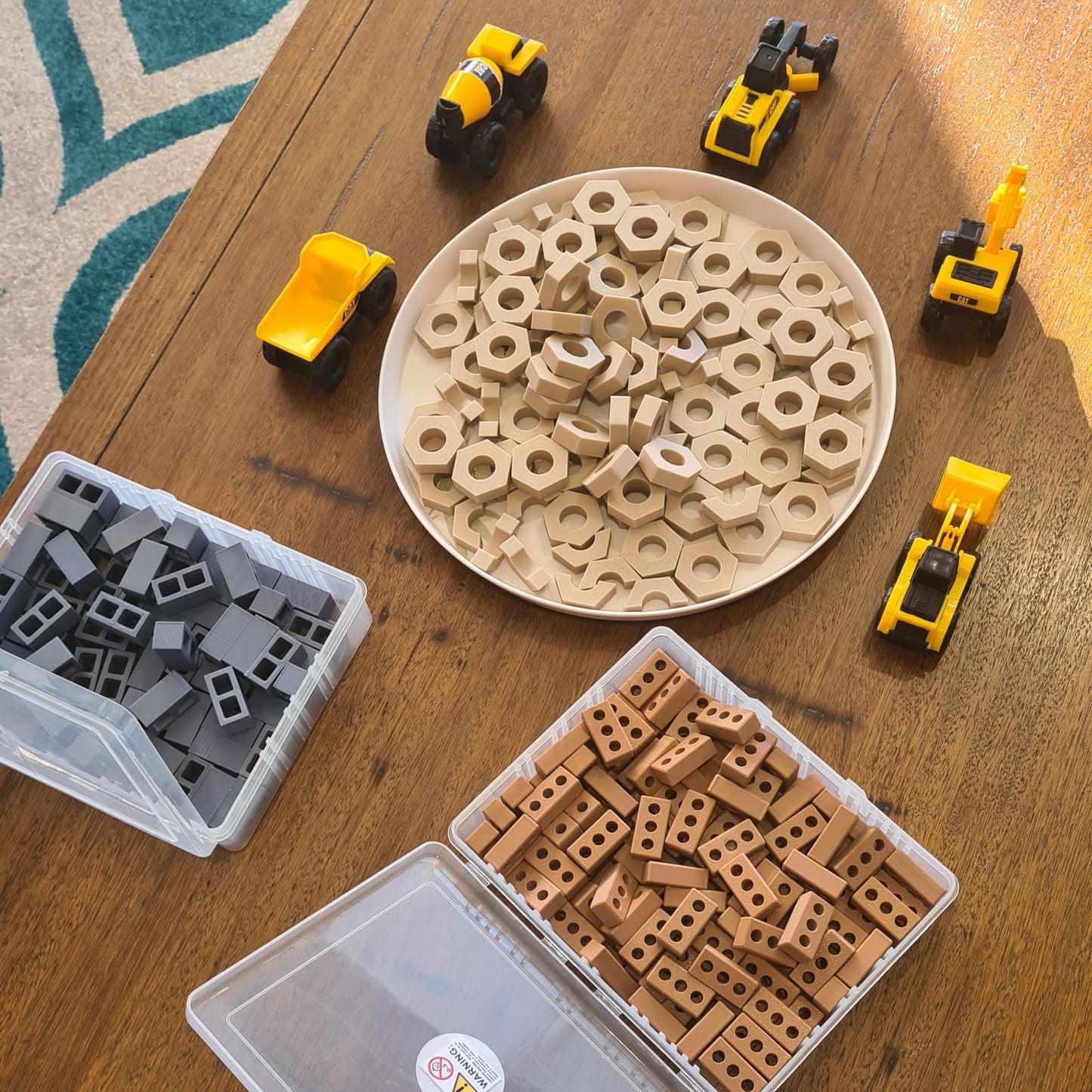 Sandstone Honeycomb pieces 55pcs (35 full & 20 halfs)