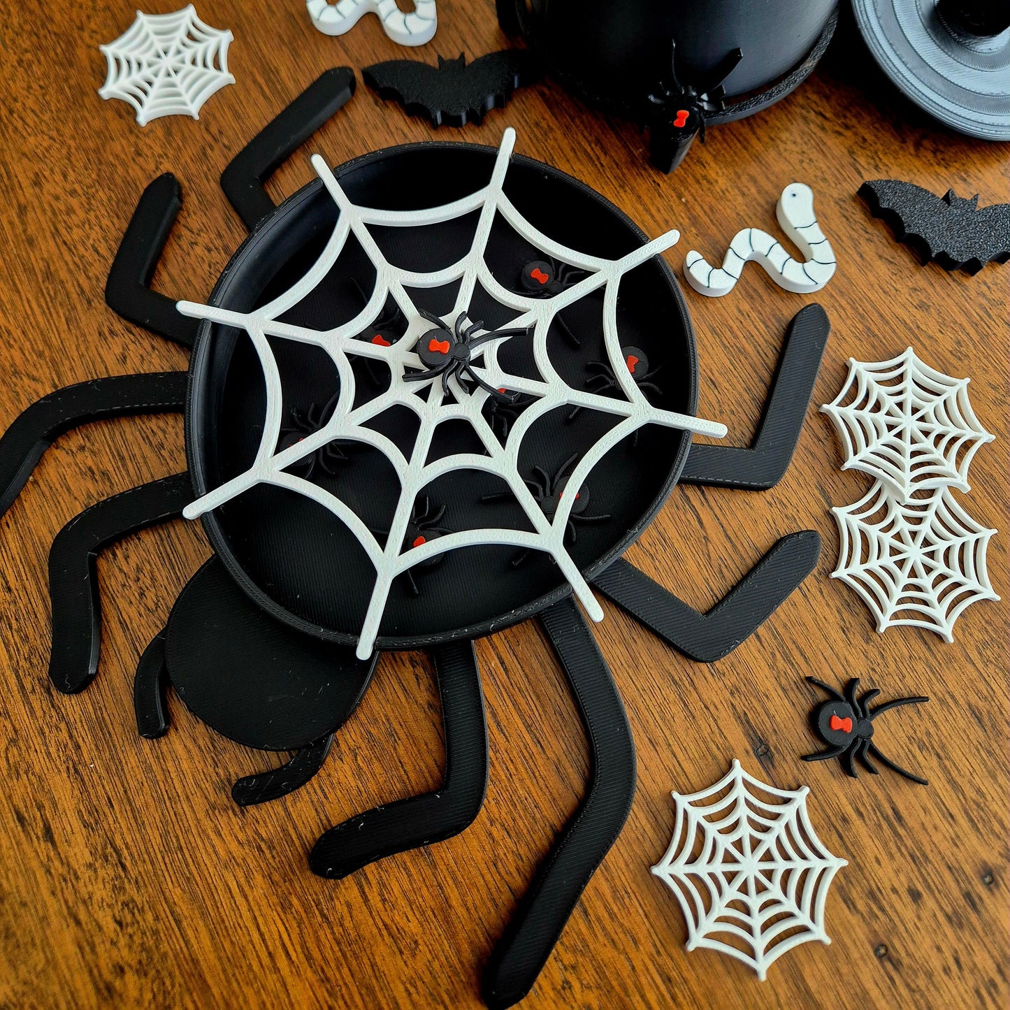 Spider Play Tray with removable web
