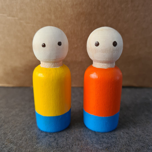 Builder Peg Dolls 2 pack