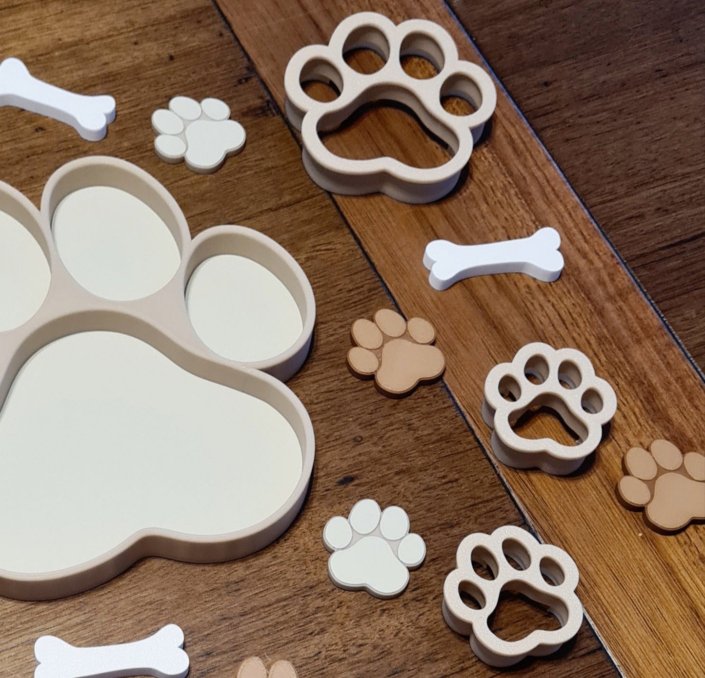 Paw Play Tray