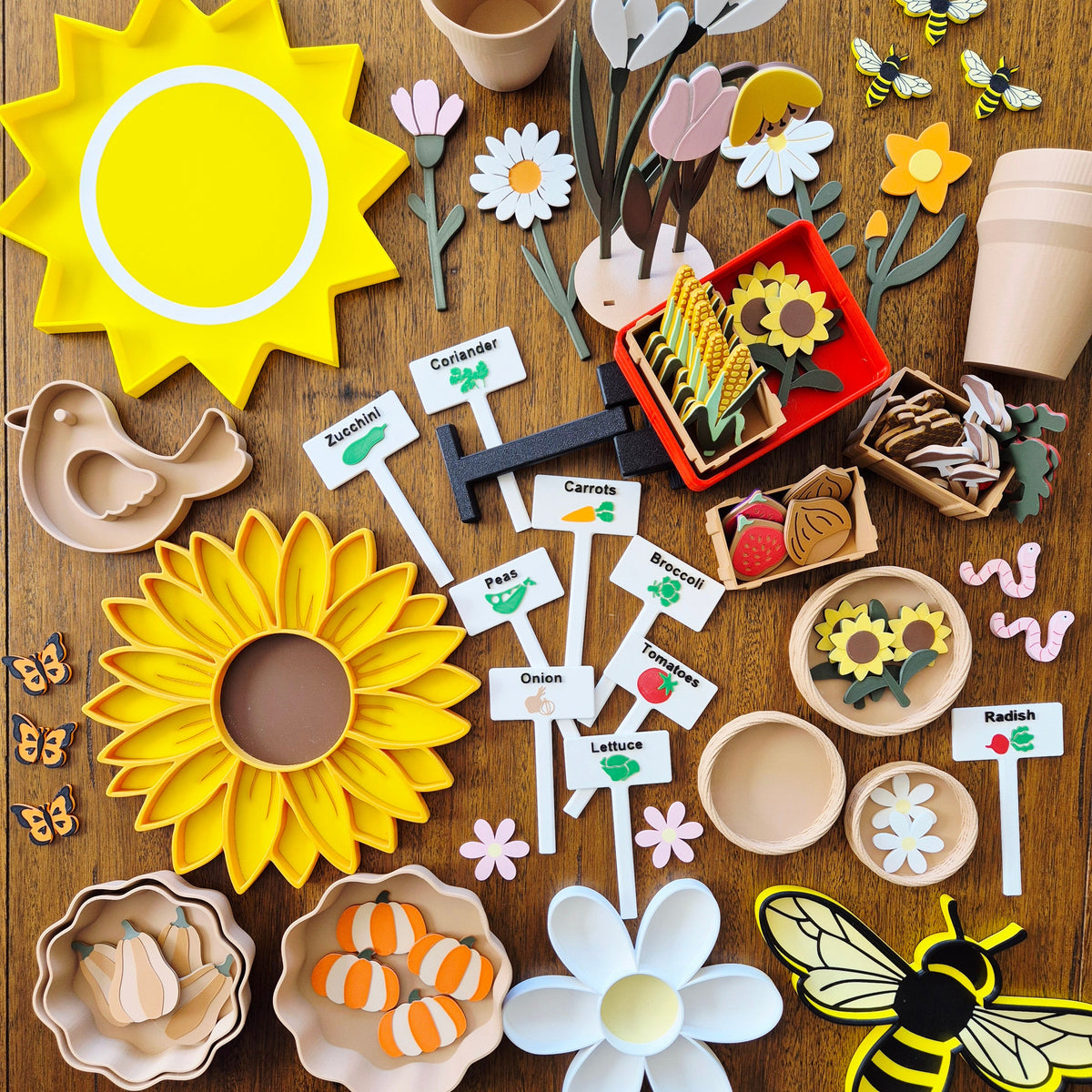Sensory Play trays - Sunflower - Sun - Garden stakes -  Flowers - Vegetables - Wagon Early Learning resources for children