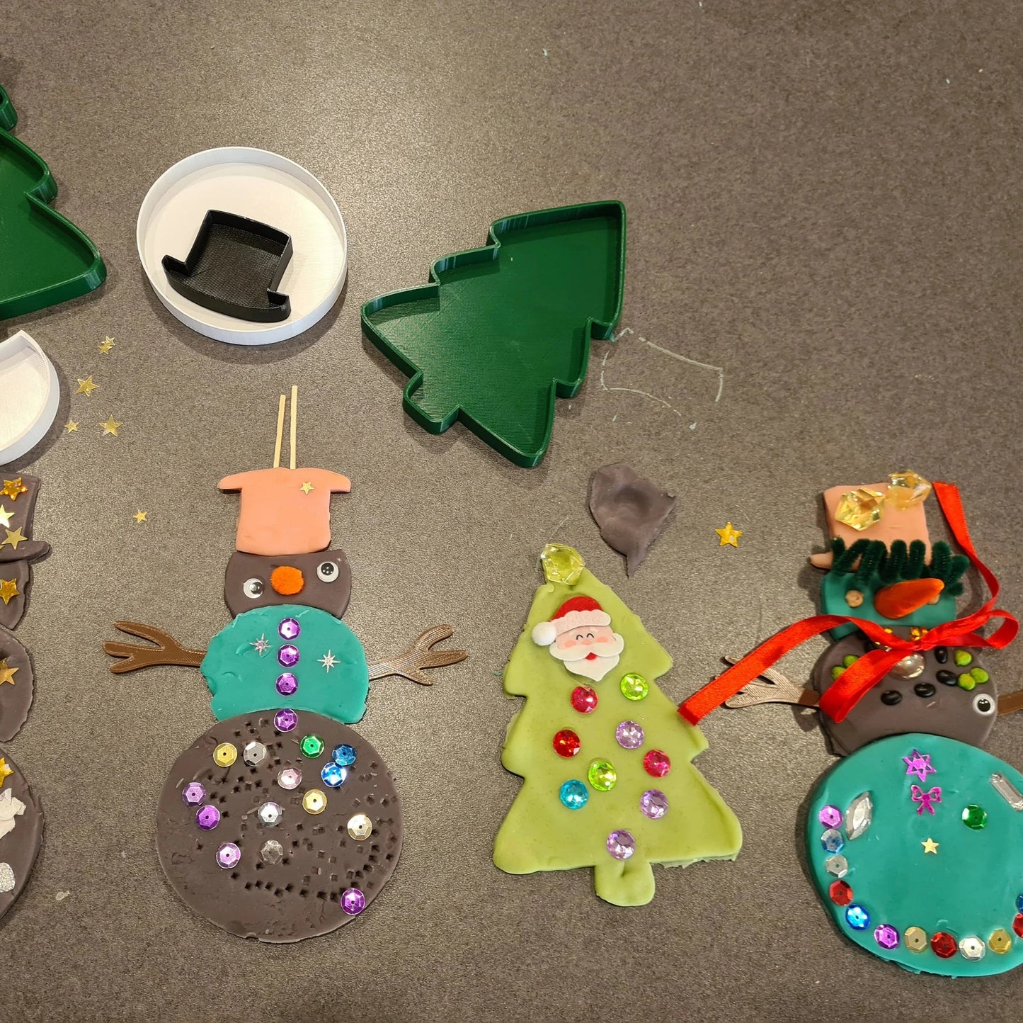 Snowman Puzzle & Play Tray