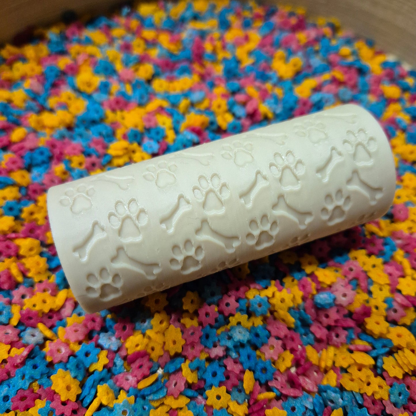 Paw & Bones Emboss Roller