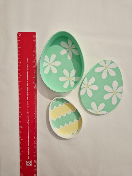 Daisy Egg Box WITH 1 INSIDE TRAY